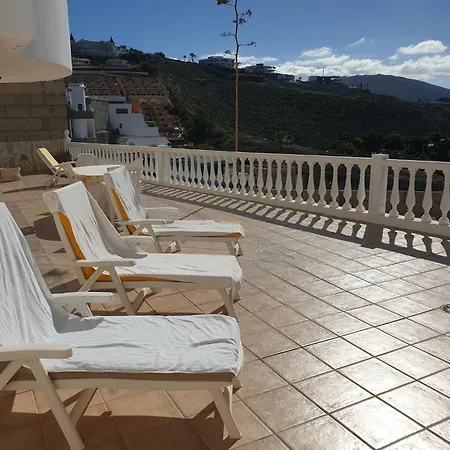 El Musgo Mit Meerblick Und Pool Tatil Evi *