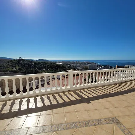 El Musgo Mit Meerblick Und Pool Tatil Evi *