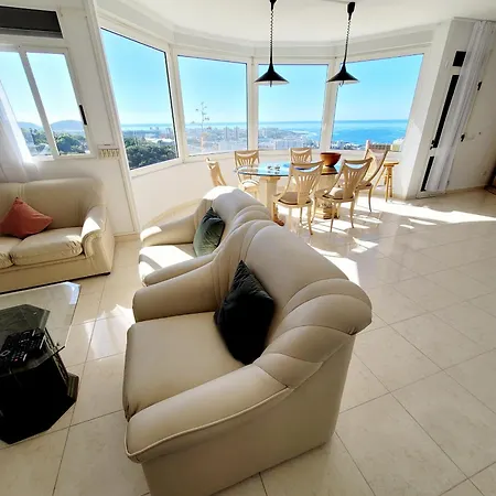 Tatil Evi El Musgo Mit Meerblick Und Pool *