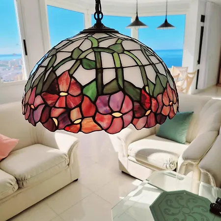 بيت للعطل El Musgo Mit Meerblick Und Pool *