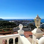 El Musgo Mit Meerblick Und Pool 阿德耶