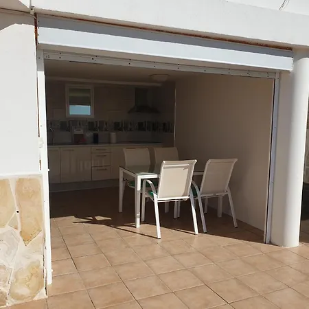 El Musgo Mit Meerblick Und Pool Vakantiehuis